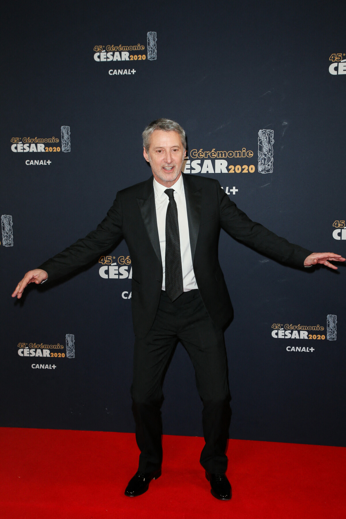 Photo : Antoine De Caunes Lors Du Photocall Lors De La 45ème Cérémonie ...