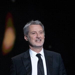 Antoine de Caunes lors de la 45ème cérémonie des César à la salle Pleyel à Paris le 28 février 2020 © Olivier Borde / Dominique Jacovides / Bestimage 