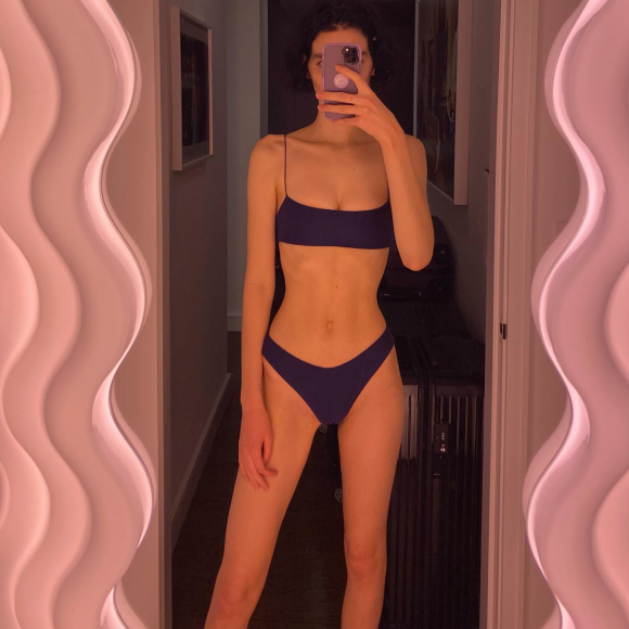 Meadow Walker, la fille du défunt Paul Walker, s'affiche en bikini sur Instagram. Février 2022.