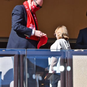 Le prince Albert II de Monaco et sa fille la princesse Gabriella durant la rencontre de football de Ligue 1 Uber Eats, Monaco (1) - Reims (2) au Stade Louis II de Monaco, le 27 février 2022. © Bruno Bebert/Bestimage