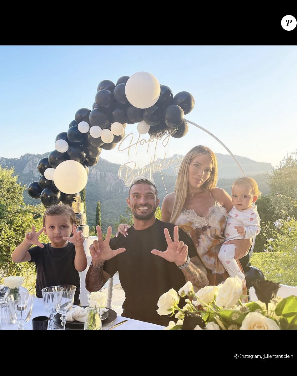 Julien Tanti est l'heureux papa de deux enfants, Tiago et Angelina, qu'il a eu avec sa femme Manon Marsault - Instagram