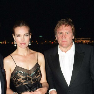 Carole Bouquet et Gérard Depardieu au festival de Cannes pour la montée des marches du film CQ en 2001