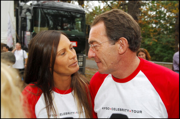 Jean-Pierre Pernaut et Nathalie Marquay participent à la Aygo Celebrity Tour au Parc de Saint Cloud