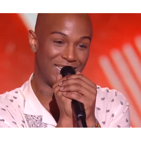 Luigiano rejoint l'équipe de Amel Bent dans "The Voice 11" - Emission du samedi 5 mars 2022, TF1