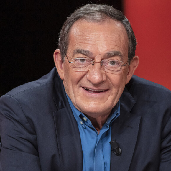 Exclusif - Jean-Pierre Pernaut - Enregistrement de l'émission "A prendre ou à laisser" (APOAL), présentée par C.Hanouna et diffusée en direct sur C8 le 20 janvier © Jack Tribeca / Bestimage