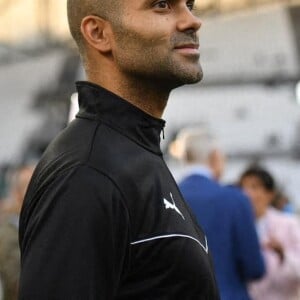 Tony Parker - Match des héros entre l'OM Legends et l'UNICEF au stade Orange Velodrome à Marseille, le 13 octobre 2021. © Caroline Dutrey/Alexis Paul via Bestimage