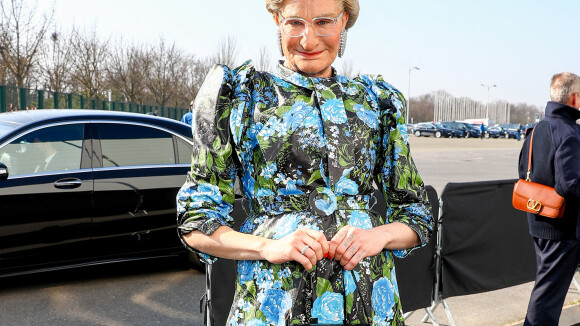 Madame Doubtfire plus vraie que nature et les fesses à l'air : apparition insolite à la Fashion Week !