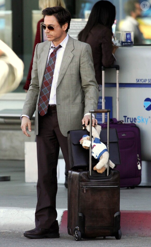 Robert Downey Jr. sur le tournage de Due Date, de Todd Phillips, à San Bernardino, en décembre 2009.