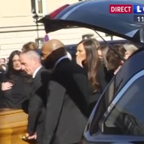 Tom Pernaut en larmes lors des obsèques de son papa Jean-Pierre Pernaut, le 9 mars 2022