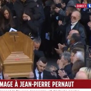 Emotion à la sortie des obsèques de Jean-Pierre Pernaut, le 9 mars 2022