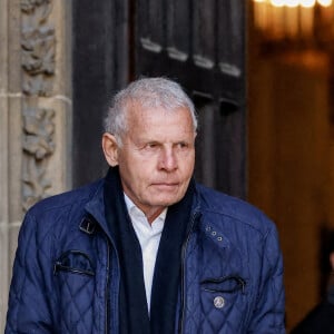 Patrick Poivre dArvor - Sorties des obsèques de Jean-Pierre Pernaut en la Basilique Sainte-Clotilde à Paris le 9 mars 2022. © Cyril Moreau/Bestimage