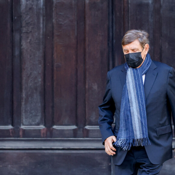Jean-Pierre Foucault - Sorties des obsèques de Jean-Pierre Pernaut en la Basilique Sainte-Clotilde à Paris le 9 mars 2022. © Cyril Moreau/Bestimage