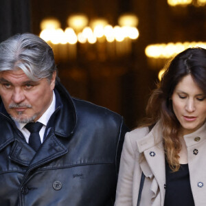 David Douillet et sa femme Vanessa - Sorties des obsèques de Jean-Pierre Pernaut en la Basilique Sainte-Clotilde à Paris le 9 mars 2022. © Cyril Moreau/Bestimage