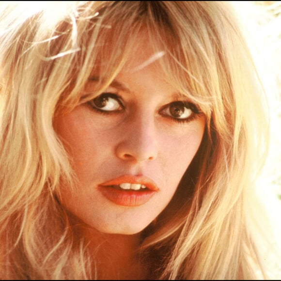 Brigitte Bardot dans le film "Pout is back".