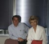 Archives - En France, à Paris, Evelyne Dhéliat et Jean-Pierre Pernaut, dans les locaux de TF1 le 21 avril 1994.