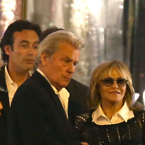 Exclusif - Le clan Delon réuni à l'occasion des 50 ans de Anthony Delon au Mandarin Hotel. Anthony avait convié son père Alain Delon (dont c'était la première sortie depuis son hospitalisation), sa mère Nathalie Delon, Anouchka Delon et son compagnon Julien Dereims ainsi que ses deux filles Loup et Liv. Paris le 2 octobre 2014