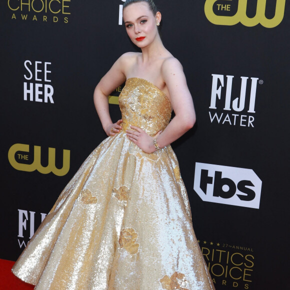 Elle Fanning - 27e édition des Critics Choice Awards à Los Angeles, le 13 mars 2022.