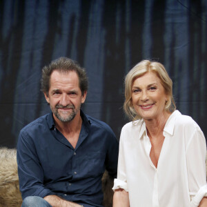 Stéphane de Groodt et Michèle Laroque du film "Chacun chez soi" lors du deuxième jour de la 23ème édition du festival international du film de comédie l'Alpe d'Huez, Isère, France, le 15 janvier 2020. © Christophe Aubert via Bestimage 