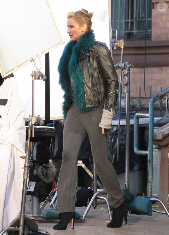 Cameron Diaz sur le tournage du film "Annie" à New York le 13 novembre 2013.