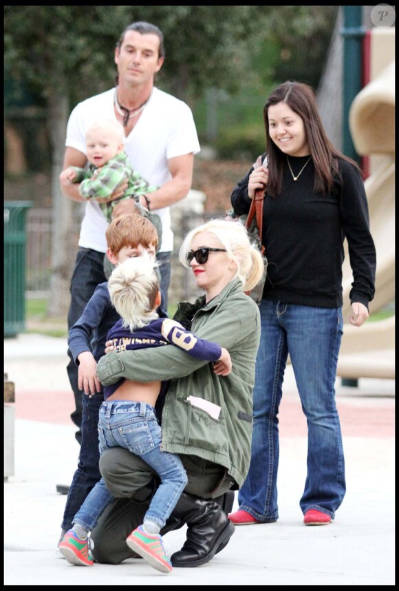 Gwen Stefani en famille dans un parc de Beverly Hills, le 15 janvier 2010 !