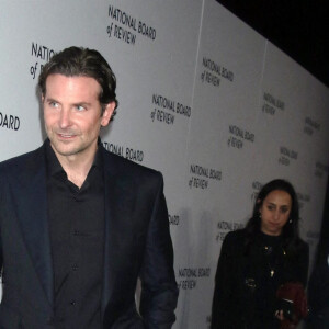 Bradley Cooper - Photocall du gala "2022 National Board Review Awards" à New York, le 15 mars 2022.