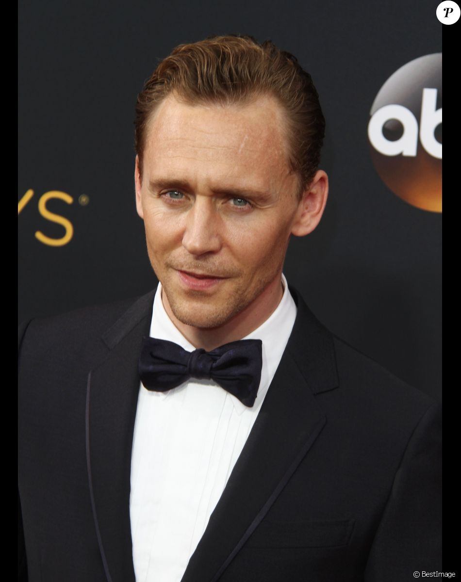 Tom Hiddleston - 68e cérémonie des Emmy Awards au Microsoft Theater à Los Angeles, le 18 septembre 2016.