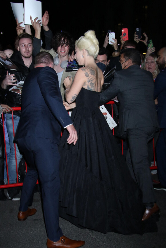Lady Gaga arrive au TAO Downtown pour assister aux "New York Film Critics Circle Awards". New York, le 16 mars 2022.