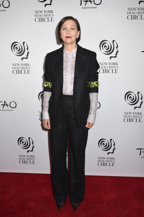 Maggie Gyllenhaal assiste aux "New York Film Critics Circle Awards" au restaurant TAO Downtown. New York, le 16 mars 2022.