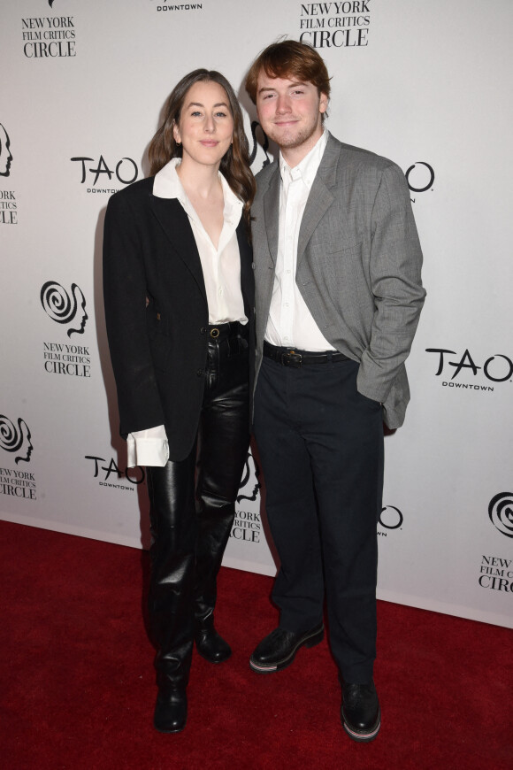 Alana Haim et Cooper Hoffman assistent aux "New York Film Critics Circle Awards" au restaurant TAO Downtown. New York, le 16 mars 2022.