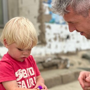 Ant Anstead et son fils, Hudson, 2 ans.