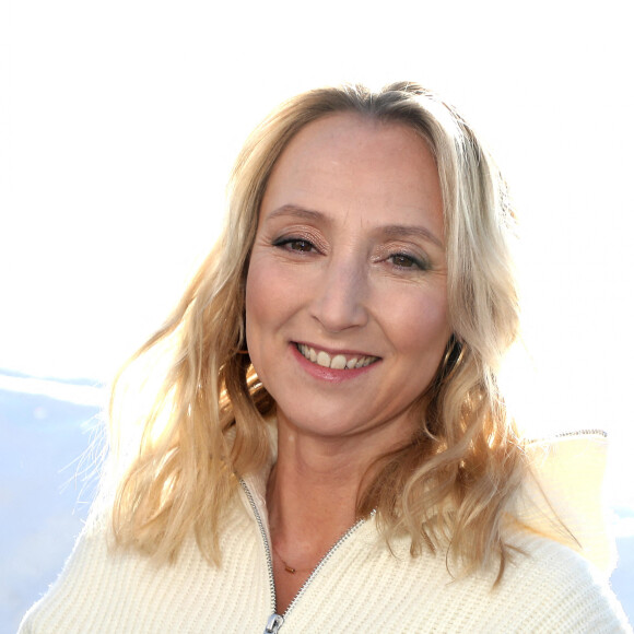 Audrey Lamy au photocall du film "La Brigade" lors de la 25ème édition du Festival international du film de comédie de l'Alpe d'Huez, France, le 21 janvier 2022. © Dominique Jacovides/Bestimage 