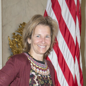 Info - Iris Knobloch, élue présidente du festival de Cannes - Iris Knobloch - Déjeuner Swaroski et United Nations Foundation pour "l'international women's day" à l'ambassade des Etats-Unis à Paris le 3 mars 2016.  Swarovski & UN - special lunch in honor of International Women’s Day in USA Embassy at Paris , Thursday, 3 March 2016. 