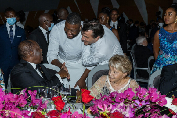 Exclusif - Alassane Ouattara, Yannick Alleno et Junior Nadje - Dîner gala de l'association "Children of Africa" à Abidjan, le 11 mars 2022. © Olivier Borde / Bestimage