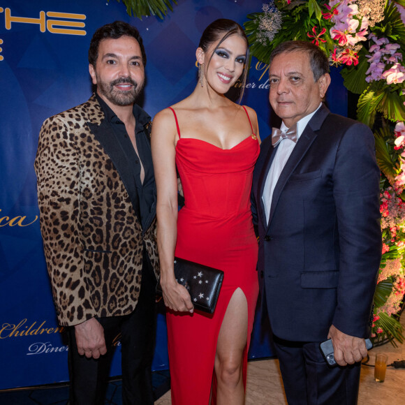 Exclusif - Kamel Ouali, Iris Mittenaere, Edouard Nahum - Dîner gala de l'association "Children of Africa" à Abidjan, le 11 mars 2022. © Olivier Borde / Bestimage