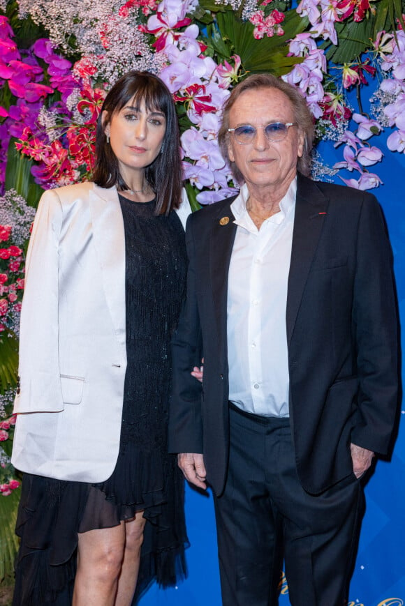 Exclusif - Alexandre Arcady et sa compagne Sabrina Guigui - Dîner gala de l'association "Children of Africa" à Abidjan, le 11 mars 2022. © Olivier Borde / Bestimage