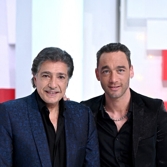 Exclusif - Frédéric Francois et Jean-Baptiste Guegan - Enregistrement de l'émission Vivement dimanche au studio Gabriel, presentée par Michel Drucker et diffusée le 20 mars 2022 sur France 2. © Guillaume Gaffiot / Bestimage