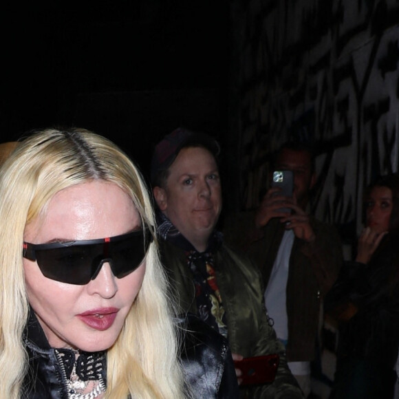 Exclusif - Madonna a dîné avec un ami au restaurant Craig's à West Hollywood, le 17 mars 2022.