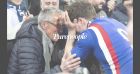 Antoine Dupont en larmes au Stade de France : l'émotion en famille pour le jeune champion