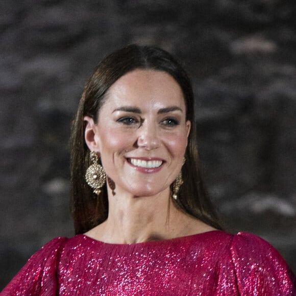 Le prince William et sa femme Kate Middleton lors d'une réception spéciale dans les ruines mayas de Cahal Pech à San Ignacio, au Belize, organisée par Froyla Tzalam, le 21 mars 2022. 