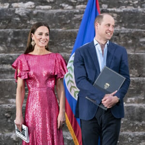 Le prince William et sa femme Kate Middleton lors d'une réception spéciale dans les ruines mayas de Cahal Pech à San Ignacio, au Belize, organisée par Froyla Tzalam, le 21 mars 2022. 