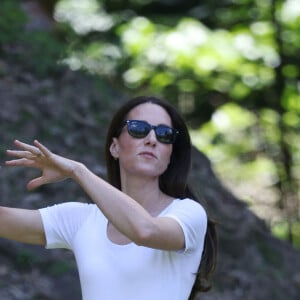 Le prince William et sa femme Kate Middleton visitent Caracol, un ancien site archéologique maya au plus profond de la jungle dans la forêt de Chiquibul au Belize, le 21 mars 2022. 