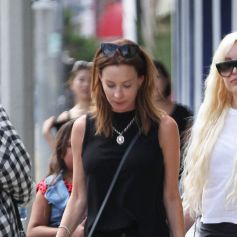 Amanda Bynes fait du shopping avec une amie à West Hollywood, le 25 août 2015. 