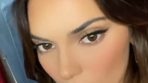 Kendall Jenner : Gros changement sur son visage, a-t-elle cédé à la chirurgie esthétique ?