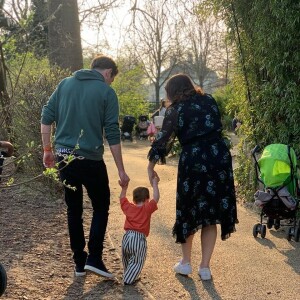 La princesse Eugenie d'York, son mari Jack Brooksbank et leur fils August Philip Hawke. Instagram, le 23 mars 2022.