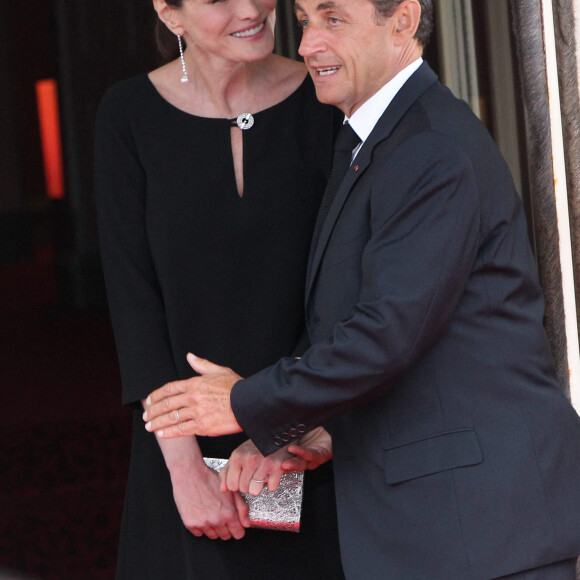 Nicolas Sarkozy et Carla Bruni au dîner lors du sommet du G8 à Deauville