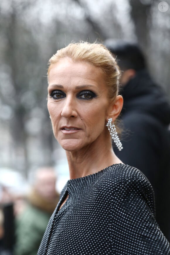 Céline Dion arrive au défilé de mode Haute-Couture printemps-été " Alexandre Vauthier" au Grand Palais à Paris