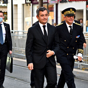 Gérald Darmanin, le ministre de l'intérieur, et Bernard Gonzalez, le préfet des Alpes-Maritimes, durant l'hommage aux victimes de l'attentat du 29 octobre 2020, en la Basilique Notre-Dame de l'Assomption à Nice, le 29 octobre 2021.