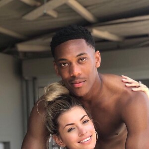 Mélanie Da Cruz, révélée dans "Secret Story", est mariée au footballeur Anthony Martial et maman d'un petit garçon prénommé Swan.