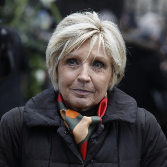 Evelyne Dheliat - Sorties des obsèques de Jean-Pierre Pernaut en la Basilique Sainte-Clotilde à Paris, France, le 9 mars 2022. © Denis Guignebourg/BestImage