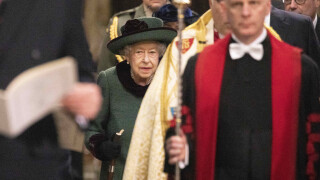 Hommage au prince Philip : la reine Elizabeth affectée, face au poids du deuil